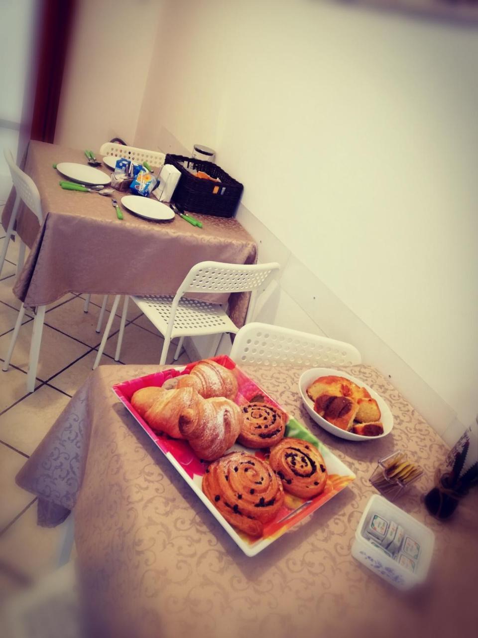 נאפולי Azalea B&B מראה חיצוני תמונה